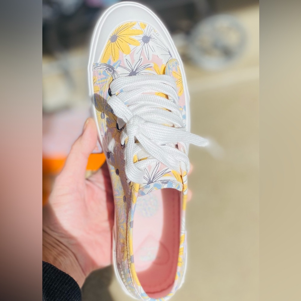 NEW ROCKET DOG Sneaker Jumpin Beverly Women Size 10M Pink Yellow Floral - Picture 5 of 11